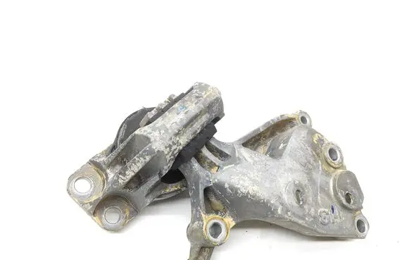 Nissan Qashqai J12 Engine mount bracket 112326UB0A