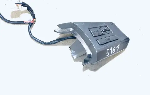 Subaru Outback Steering wheel buttons/switches 