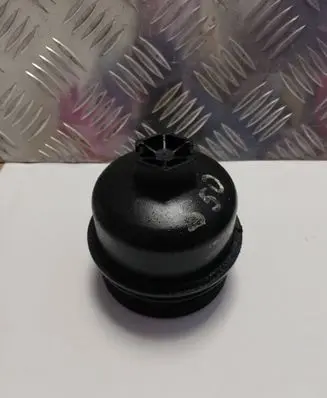 Peugeot 407 Oil filter cover 6790967580