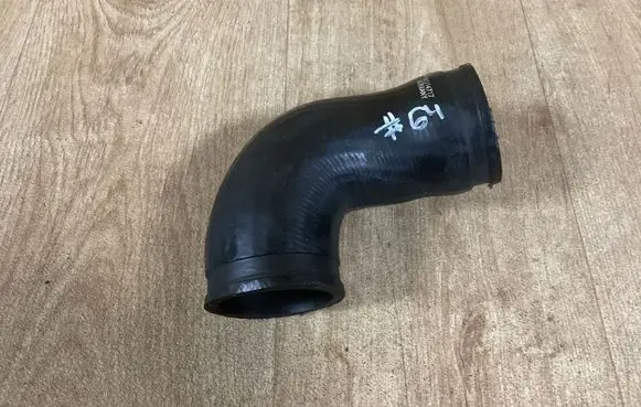 Audi TT Mk1 Intercooler hose/pipe PX014717 06A145132C