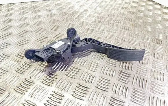 Hyundai i20 (GB IB) Accelerator throttle pedal 327001RXXX