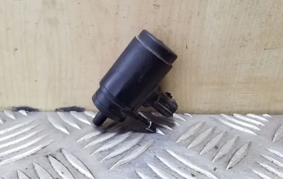 Windscreen/windshield washer pump