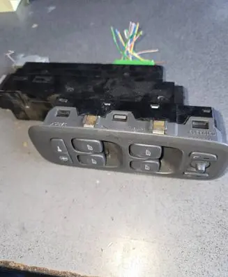 Electric window control switch