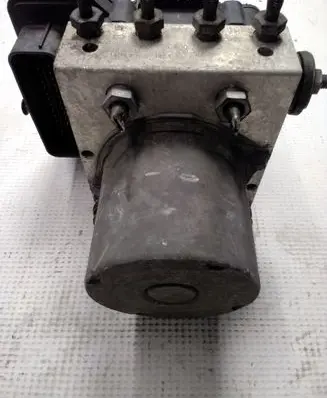 Mercedes-Benz Sprinter W906 ABS Pump A9069001502 269517