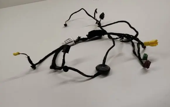Mercedes-Benz GLK (X204) Front door wiring loom A2045406010