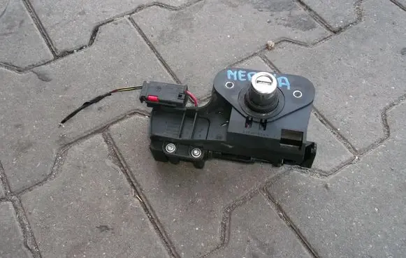 Opel Meriva A Tailgate/trunk/boot lock/catch/latch