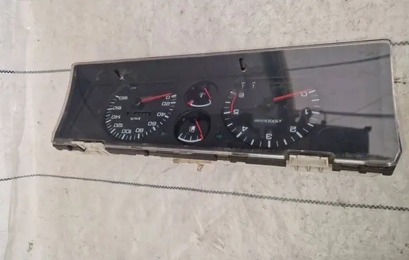 Nissan Terrano Speedometer (instrument cluster) 2481065G01