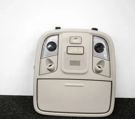 KIA Sportage Front seat light