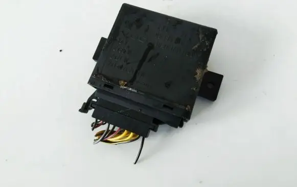 Opel Zafira A Light module LCM 09135156
