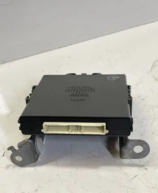 Toyota Prius (XW20) Other control units/modules 8967047010 1012380151