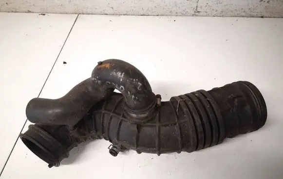 Honda Accord Air intake hose/pipe 