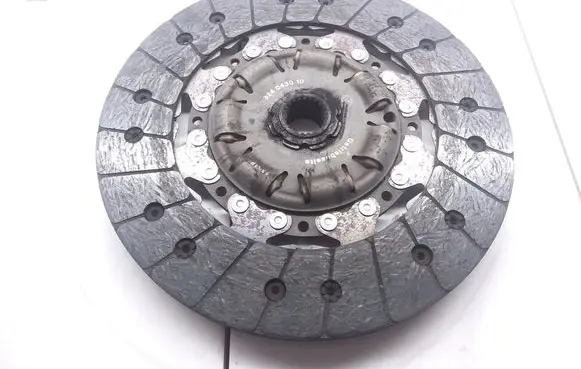 Volvo V50 Clutch pressure plate 324043010