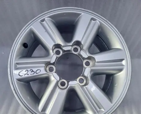 Toyota Land Cruiser (J200) R15 alloy rim 