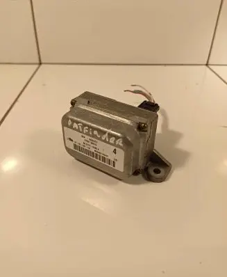 Nissan Pathfinder R51 ESP acceleration yaw rate sensor 47931EA010 BSD6D1803T A00C220110