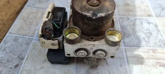 Mazda 6 ABS Pump GJ6A437A0 2059047 MD9A223K10B2