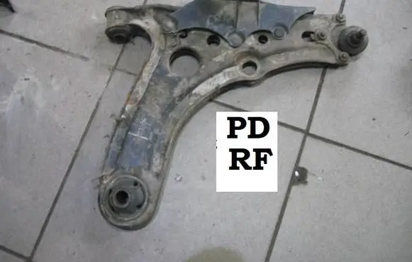 Volkswagen Jetta II Front lower control arm/wishbone 6N0407157A