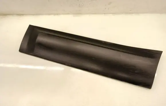 Nissan Qashqai+2 Rear door trim (molding) 82871BR11A