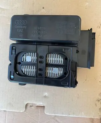 Audi SQ7 Wireless charging module 4M0864981B 1314926