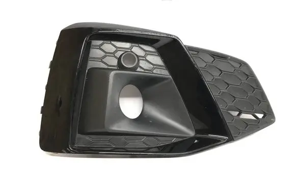 Audi A5 Front bumper lower grill 8W6807682T