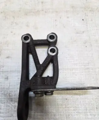 Ford Edge II Engine mount bracket 