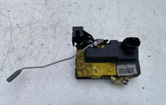 Volvo S80 Front door lock 9485304