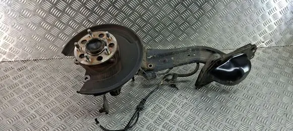 Toyota C-HR I Rear wheel hub spindle/knuckle