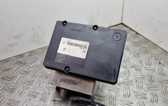 Jeep Grand Cherokee (WK) ABS Pump 25092543153 P52089351AG 25020602153