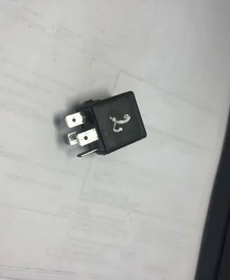 Volvo S40, V40 Other relay V23134B52X240 MB953381