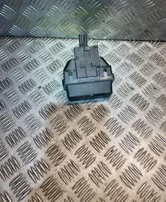Opel Crossland X Fuse module 13265980