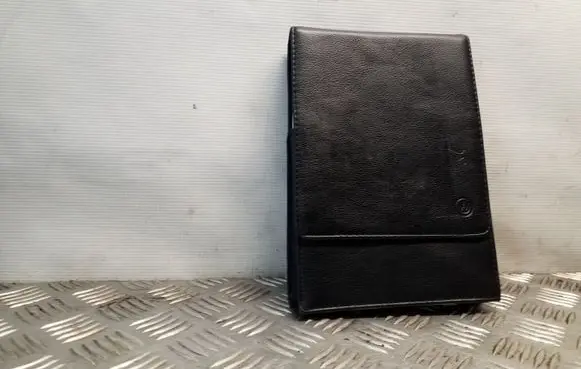Volkswagen PASSAT CC Owners service history hand book 