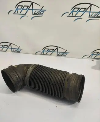 Volkswagen Touran I Air intake hose/pipe 1K0129684B CD446148