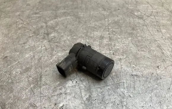 BMW 5 E60 E61 Parking PDC sensor 6989070