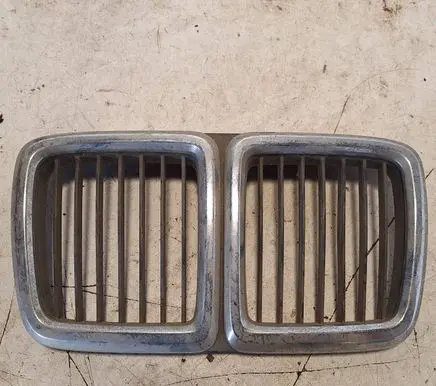 BMW 7 E32 Front grill 1908697 5113 19086970