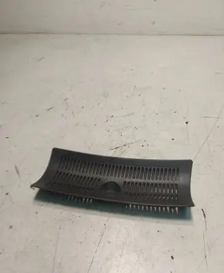 Audi A2 Other trunk/boot trim element 8Z0863990