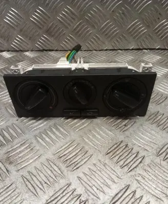 Volkswagen Golf IV Climate control unit 1J0820045F
