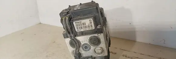 Renault Scenic I ABS Pump 0273004331 7700423070 0265216608