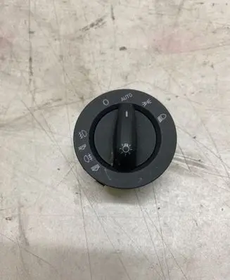 Light switch