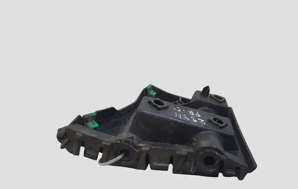 Volvo V40 Front bumper mounting bracket 31425111