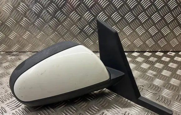 Mitsubishi Colt Front door electric wing mirror 024259