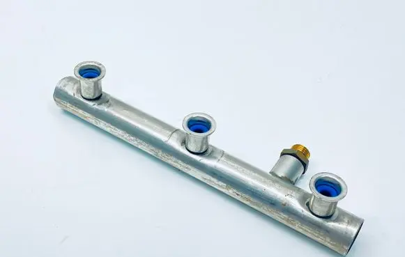 Audi A6 S6 C6 4F Fuel main line pipe 06E130090D