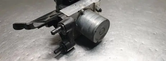 Mercedes-Benz E W212 ABS Pump A2124313512