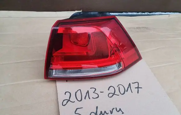 Volkswagen Golf VII Rear/tail lights 5G0945096M