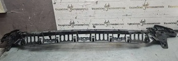 BMW 4 F36 Gran coupe Rear bumper mounting bracket 7316350