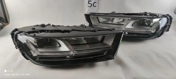 Audi Q7 4M Headlights/headlamps set 