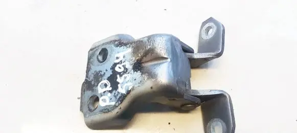 Suzuki SX4 Front door upper hinge