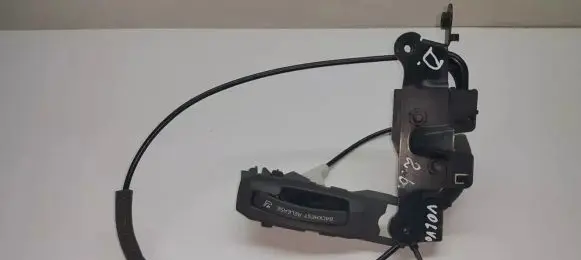 Volvo S60 Seat back rest lock catch 