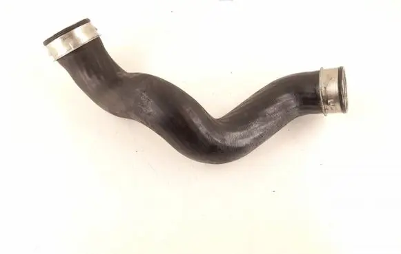 Mercedes-Benz E W211 Intercooler hose/pipe 2115282682 A2115282682