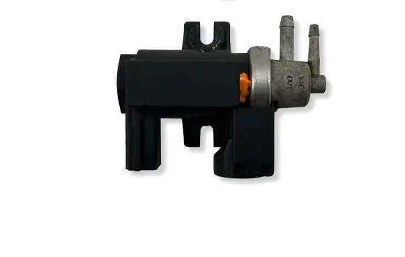 Volkswagen PASSAT B7 Turbo solenoid valve 8E0906627