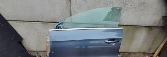 Volkswagen PASSAT CC Front door LAKC9