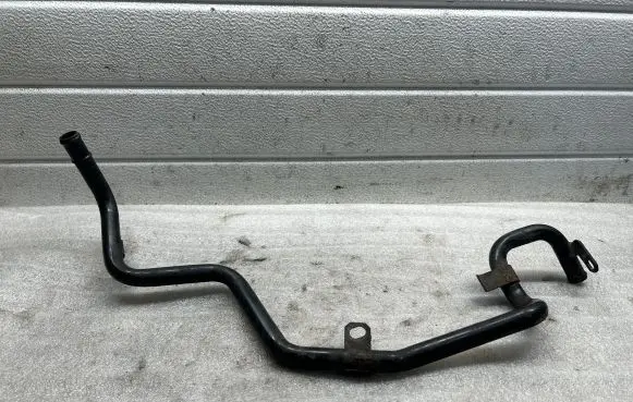 Volkswagen Touran I Engine coolant pipe/hose 03G121151